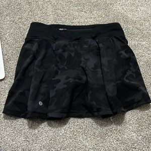 Pace rival skirt